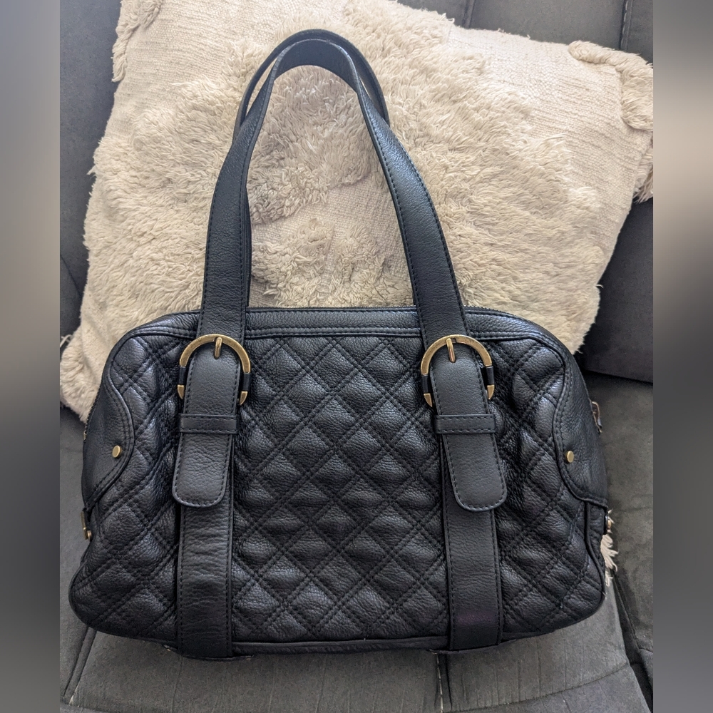 Elegant Michael Kors Black Quilted Handbag